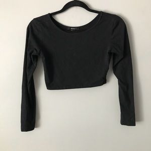 Simple Black Long Sleeve Crop Top